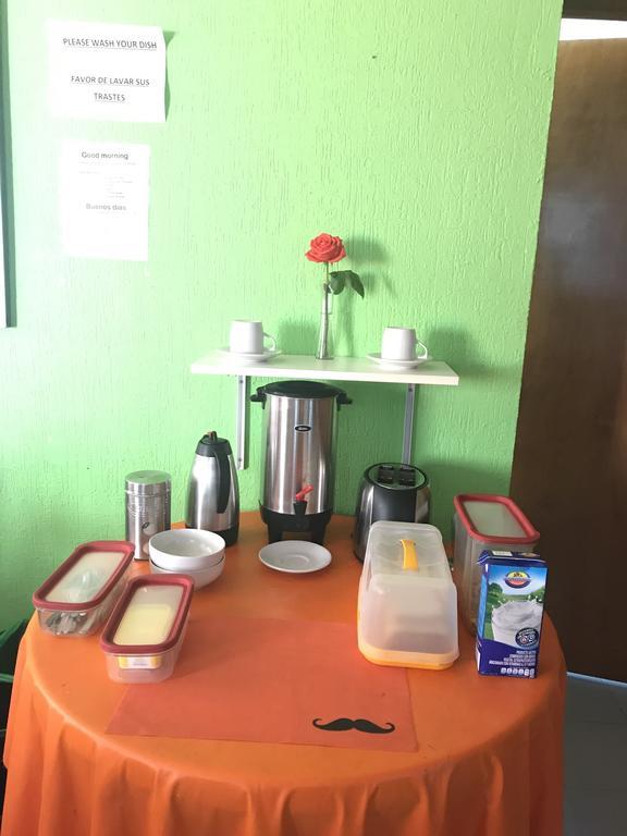 Hostel Mundo Maya แคนคูน ภายนอก รูปภาพ
