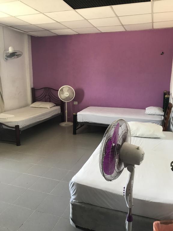 Hostel Mundo Maya แคนคูน ภายนอก รูปภาพ