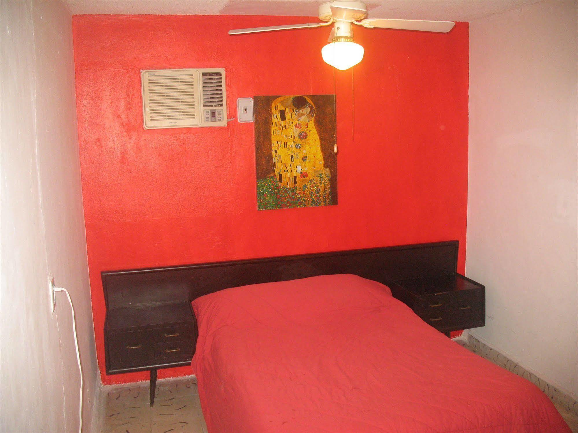 Hostel Mundo Maya แคนคูน ภายนอก รูปภาพ